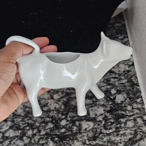 Vintage Apilco France‎ White Porcelain Cow Creamer Minimalist Serverware 100ml